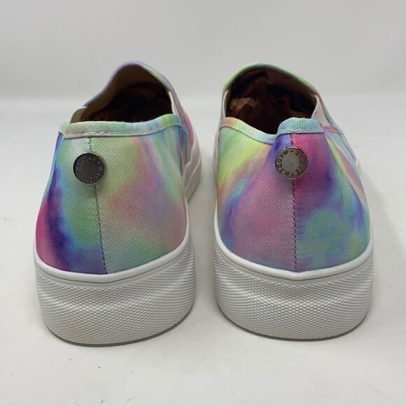 STEVE MADDEN Toshe Tie Dye Platform Sneakers - Picture 7 of 8